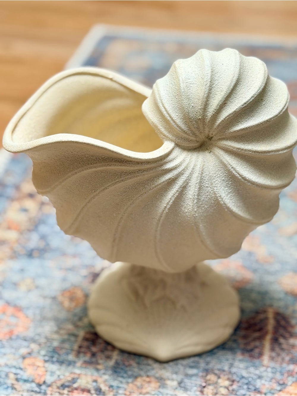 Vintage Nautilus Shell-Shaped Ceramic Vase in Soft Cream